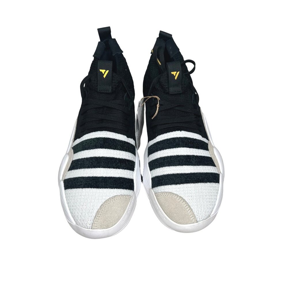 Adidas Young Boost Mens Basketball Shoes Black & White Knit Size 11.5 - Picture 7 of 15